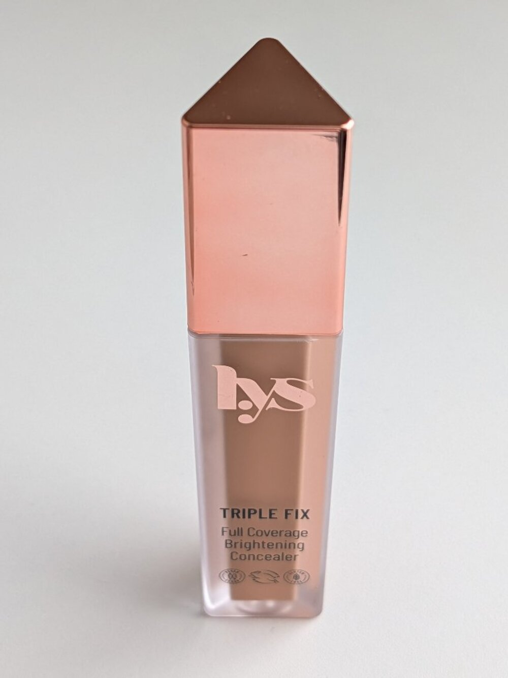 LYS Triple Fix Full Coverage Brightening Concealer TN6 Discontinued New 5.3ml